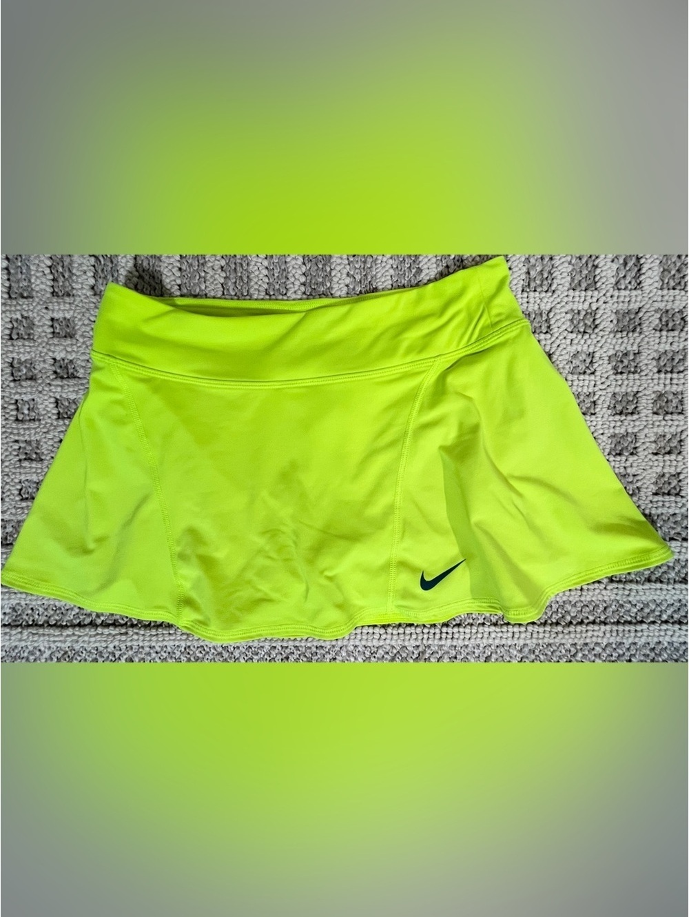 Nike Dri-Fit Golf tennis pickleball medium skirt with undershorts